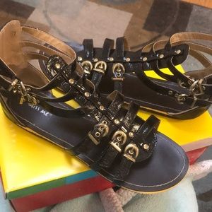 Miss me Kiki-01 gladiator sandals Black patten 7